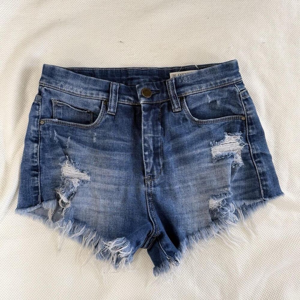 BlankNYC Women’s Shorts Size 25 Blue Navy Casual Mid Rise Stretch Excellent